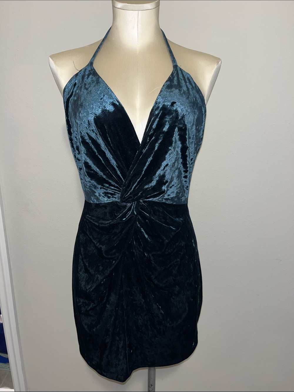NWOT Zara Teal Velvet Halter Twist Mini Dress